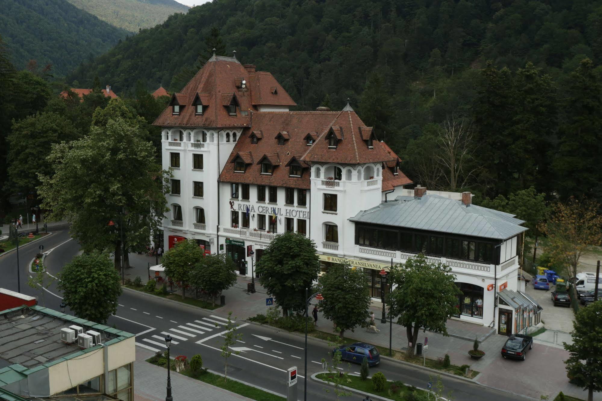 Hotel Rina Cerbul Sinaia Exterior foto